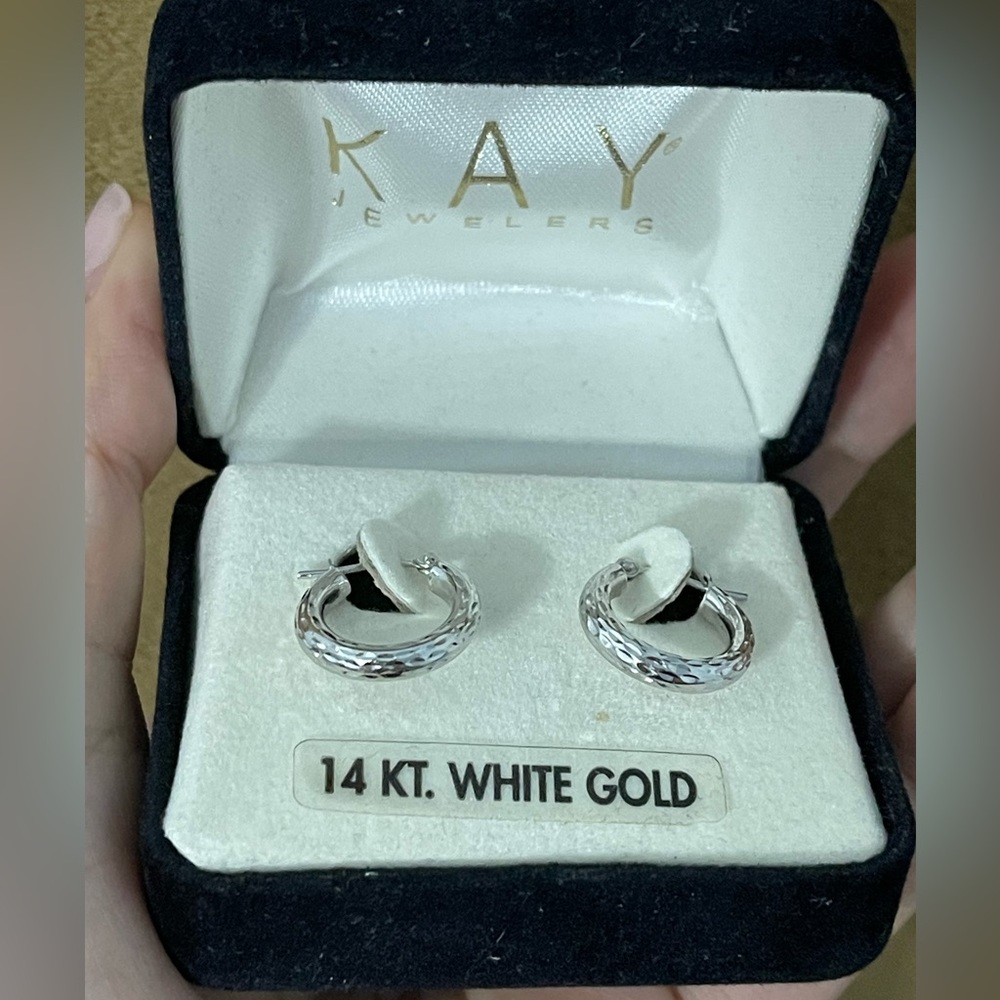 Solid 14kt white gold hoop earings